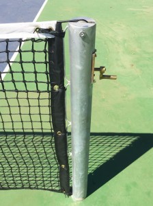 Tennis net, Tennis net sticks