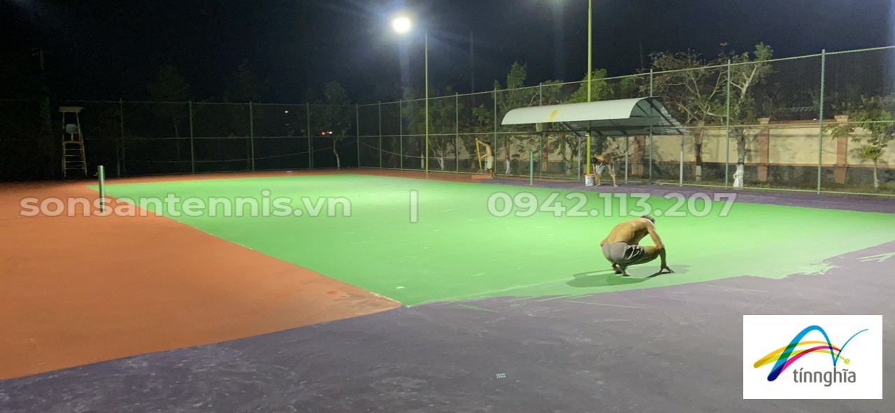 Sửa chữa và sơn màu 3 lớp Master Court cho sân tennis của bộ tư lệnh biên phòng TP Cao Lãnh 1